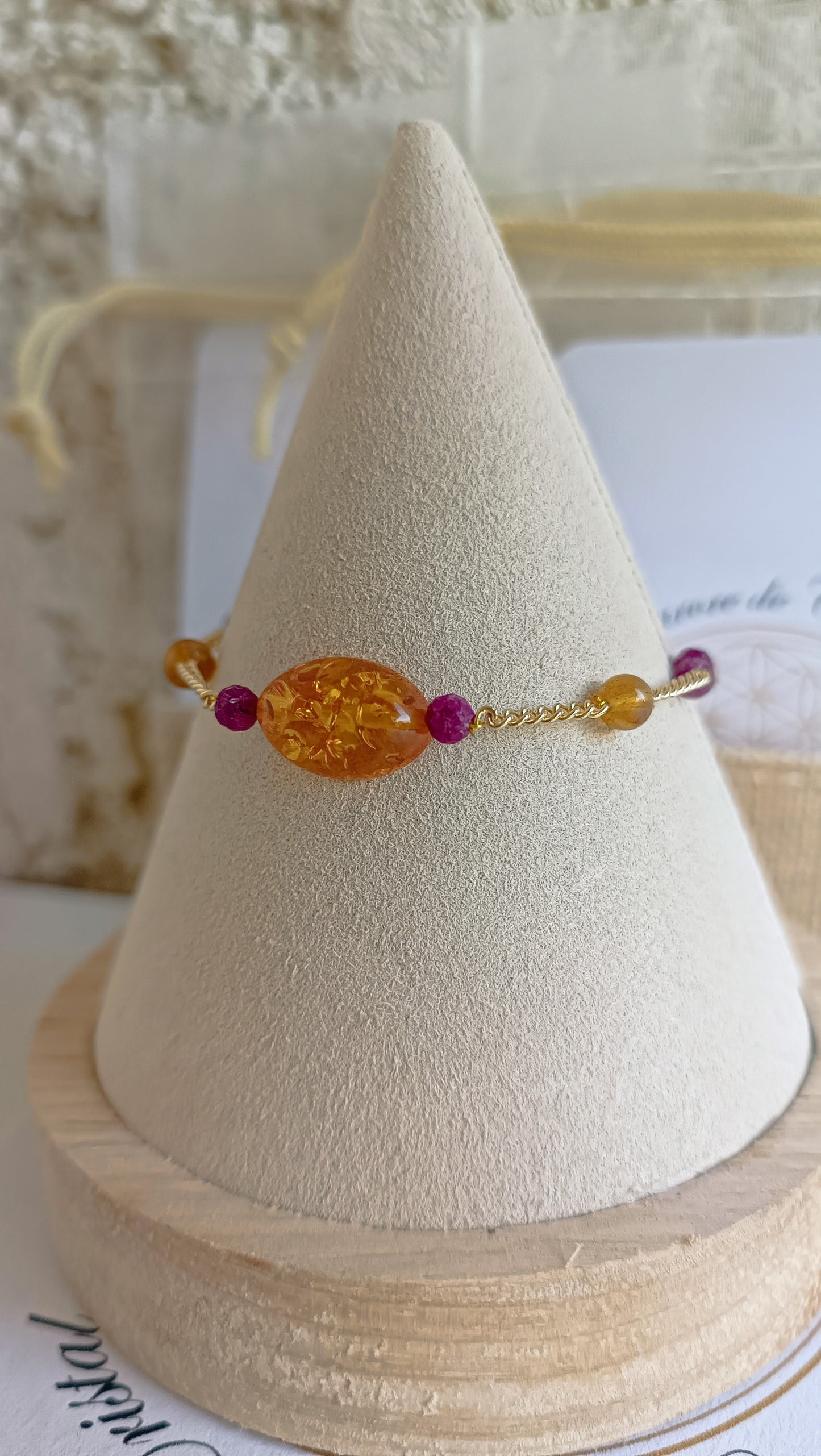 Bracelet pierre naturelle ambre rubis plaqué or aurore de cristal