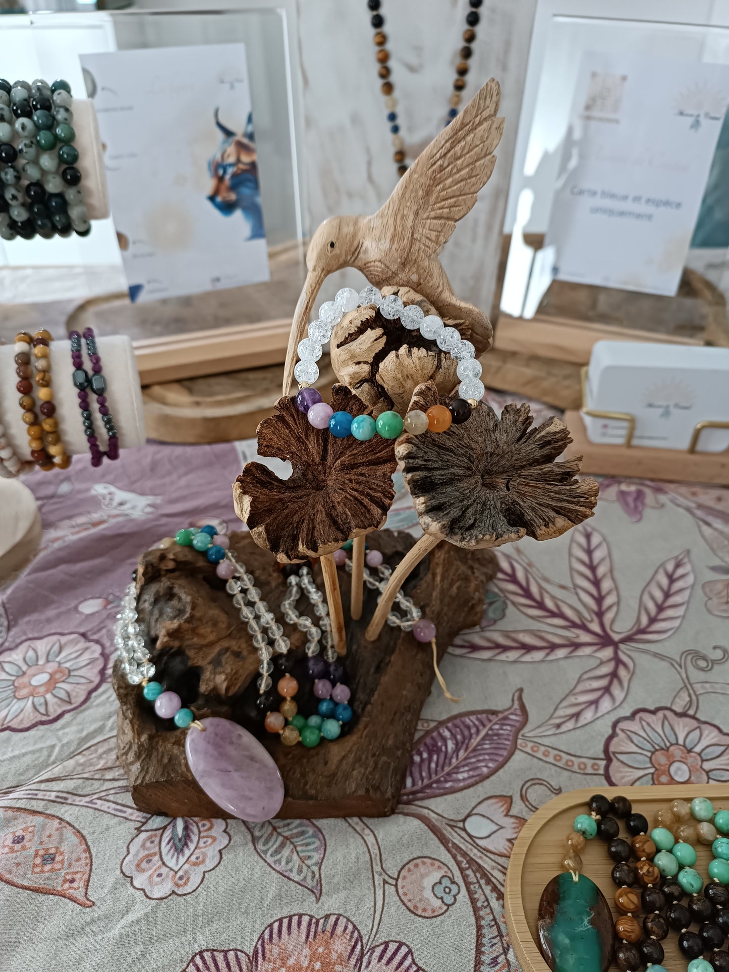 Le colibrix mala collier tibétain lithothérapie auroredecristal grenat amazonite cornaline apatite kunzite quartz rutile améthyste lithothérapie