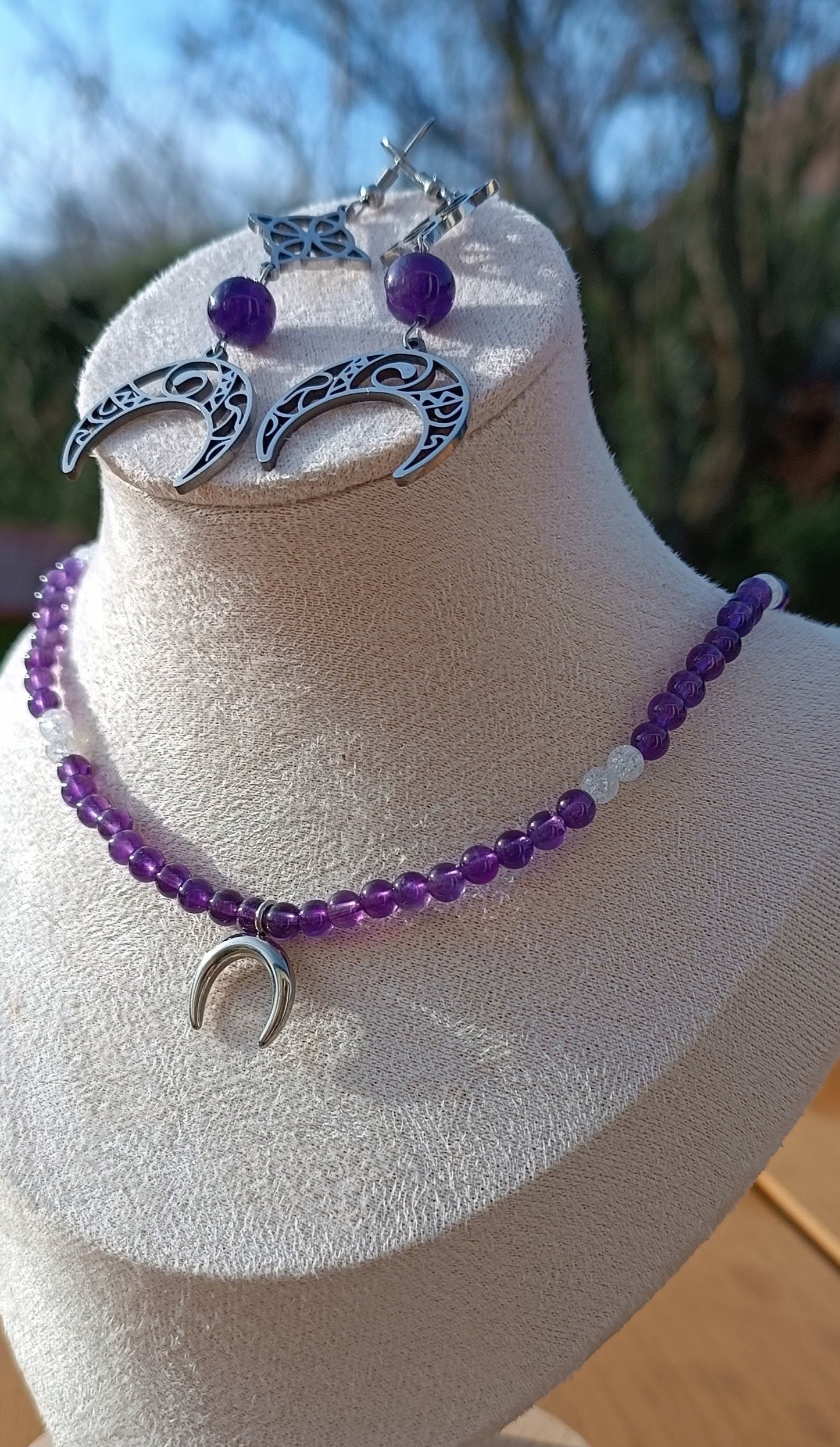 collier pierres naturelles améthyste cristal de roche craquelé lune argenté acier inoxydable aurore de cristal