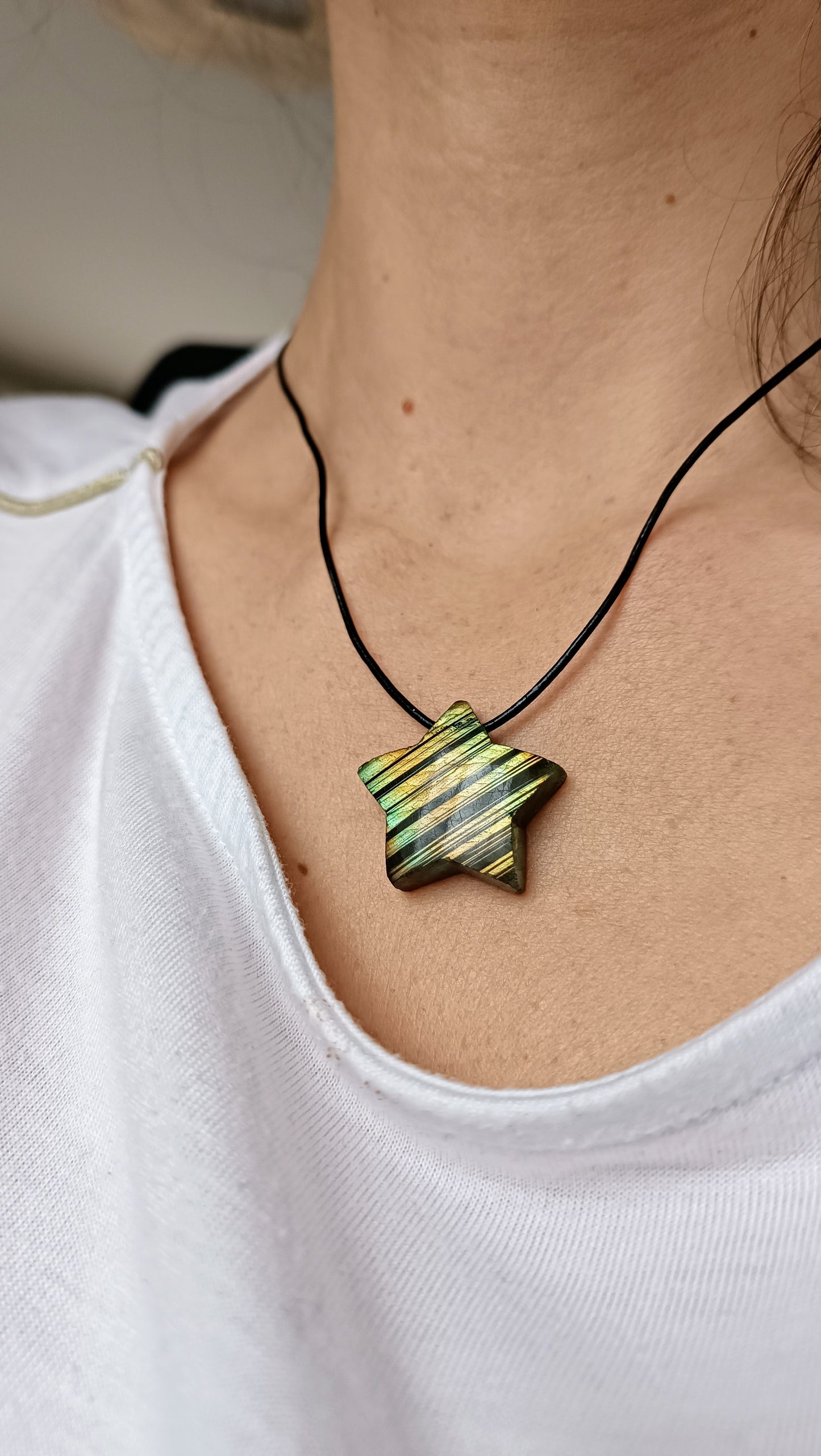 pendentif labradorite étoiles légende auroredecristal lithothérapie acier inoxydable cordon