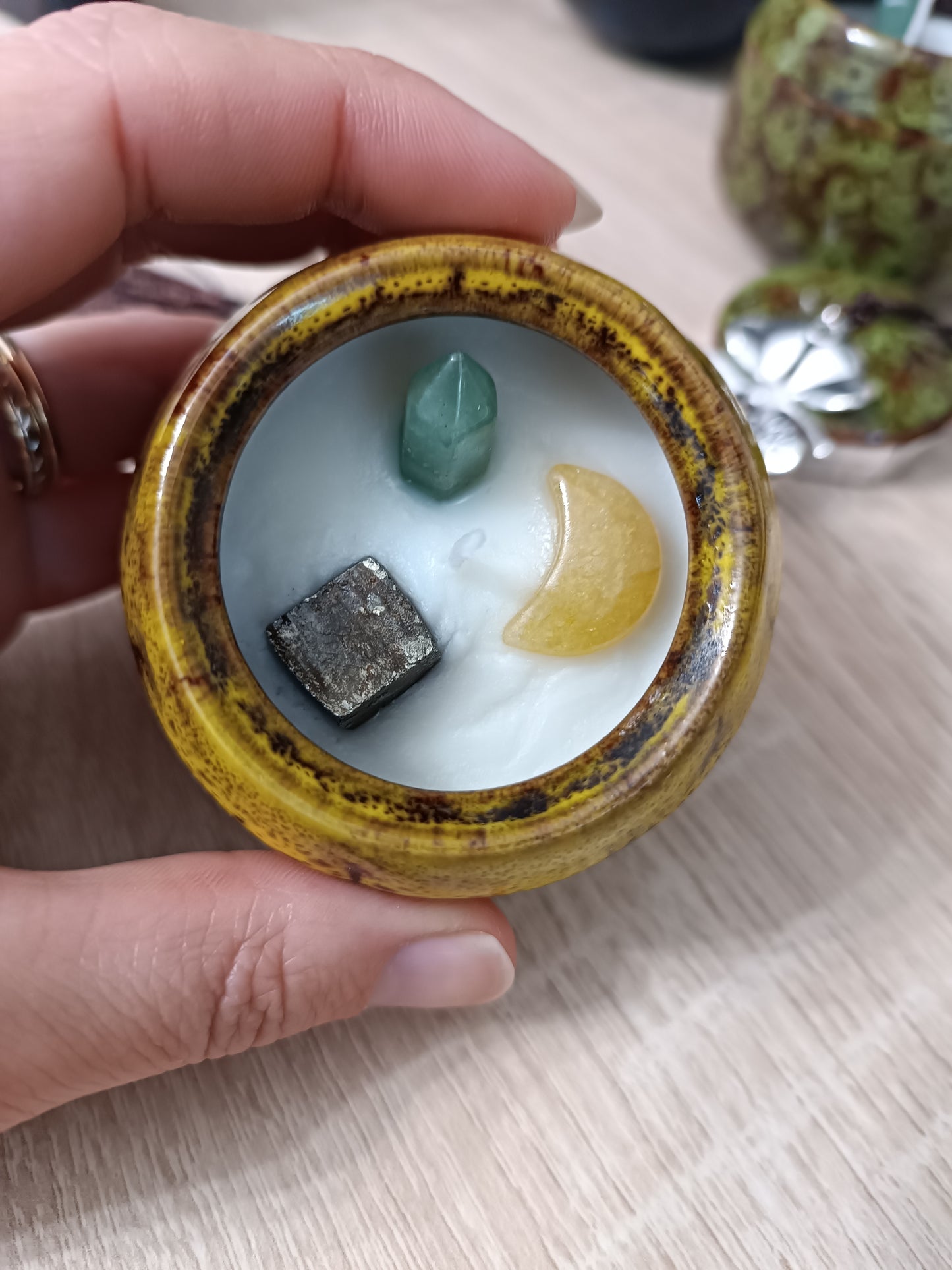 Bougies artisanales abondance pyrite jade aventurine auroredecristal