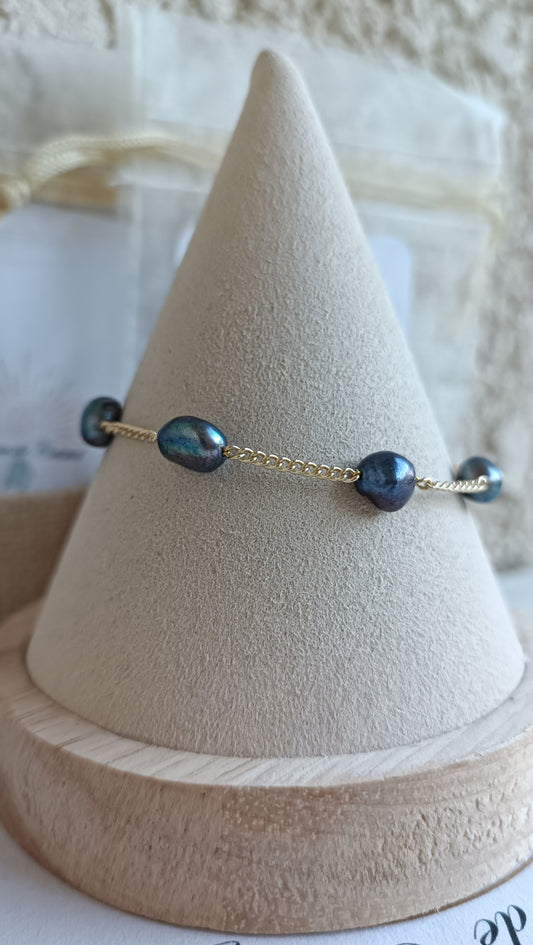 Bracelet plaqué or perle de culture grise calme aurore de cristal