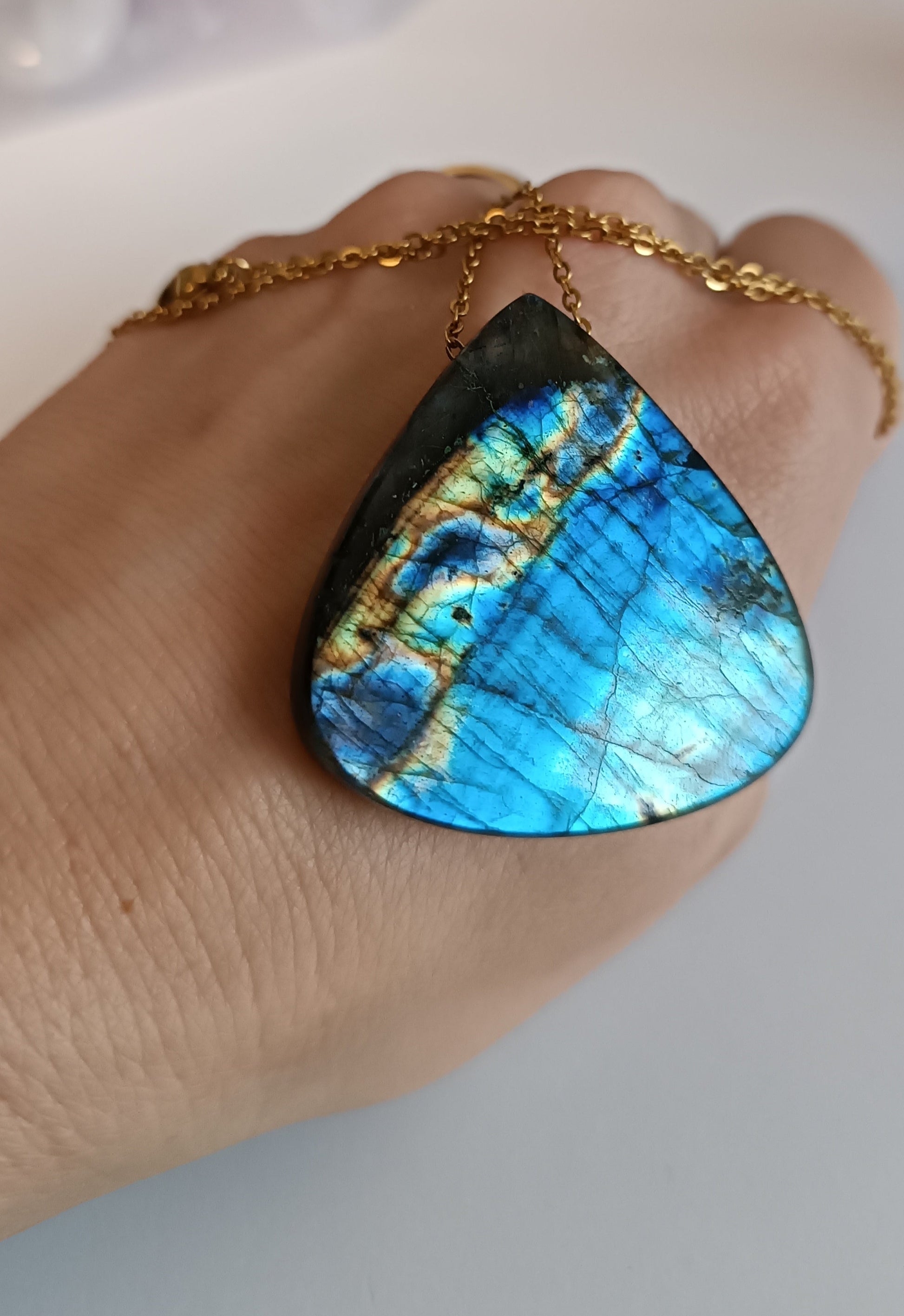 pendentif labradorite légende auroredecristal lithothérapie acier inoxydable